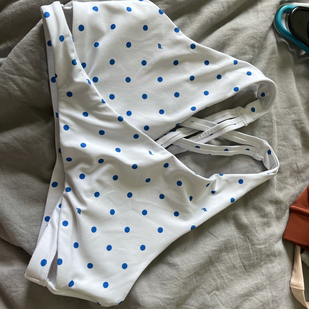 WOMEN’S Fabletics Tamara Sports Bra